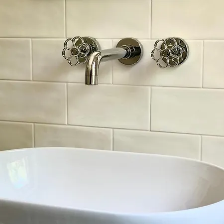 S332 - Sirolo, Trilocale Al Piano Terra Con Corte E Posto Auto Lejlighed Sirolo