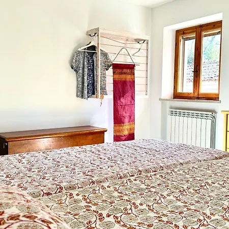 S332 - Sirolo, Trilocale Al Piano Terra Con Corte E Posto Auto * Sirolo