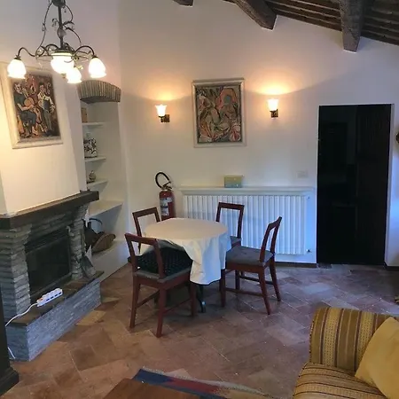 Apartment S332 - Sirolo, Trilocale Al Piano Terra Con Corte E Posto Auto